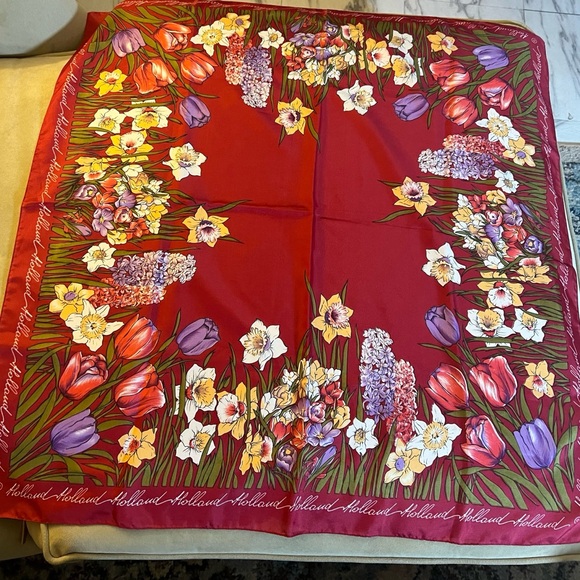 Holland Tulip Print Scarf ! - Picture 1 of 10